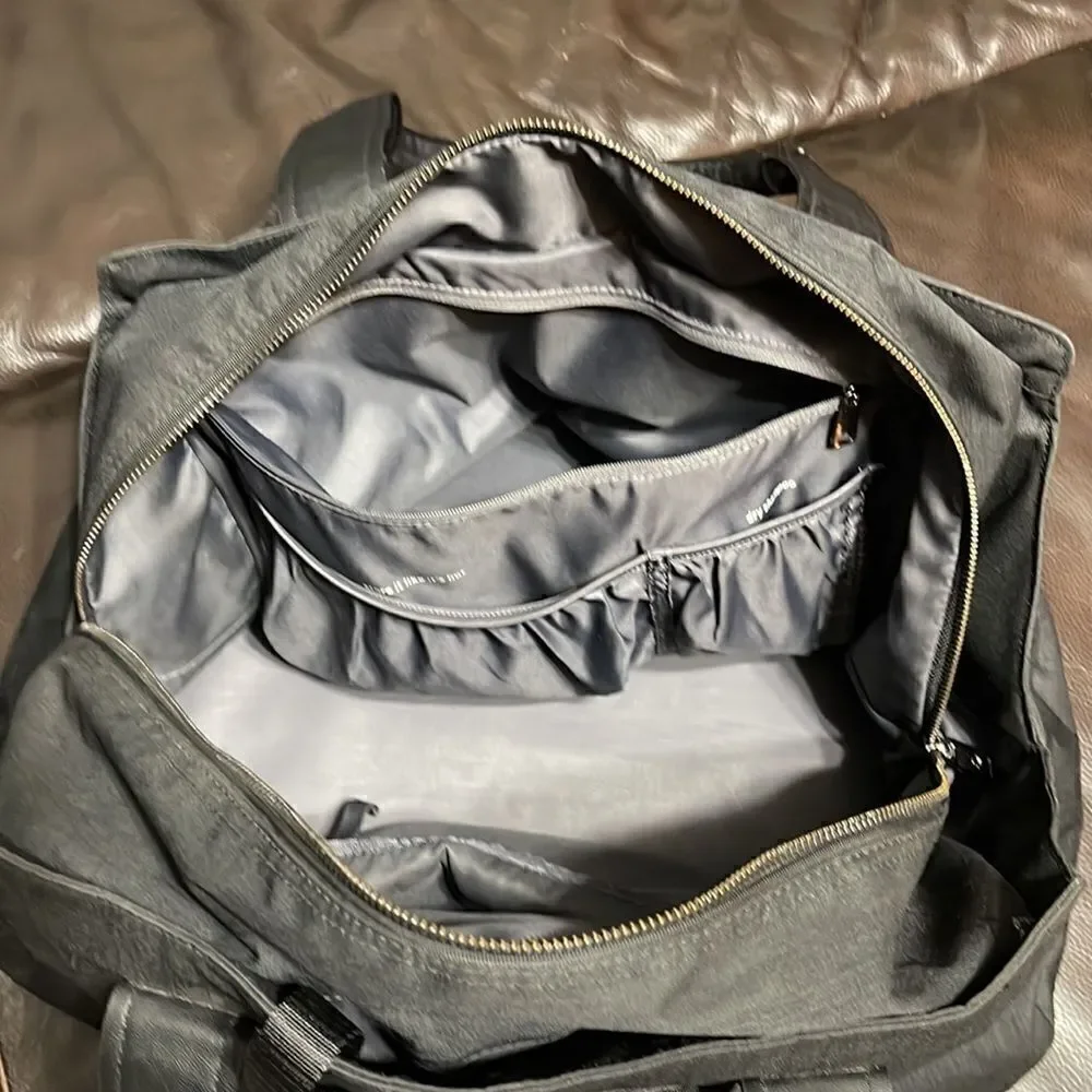 Lululemon Fitness Gym Bag.